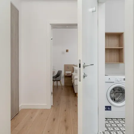 Beautiful White - Beige With Balcony In By Renters Apartment