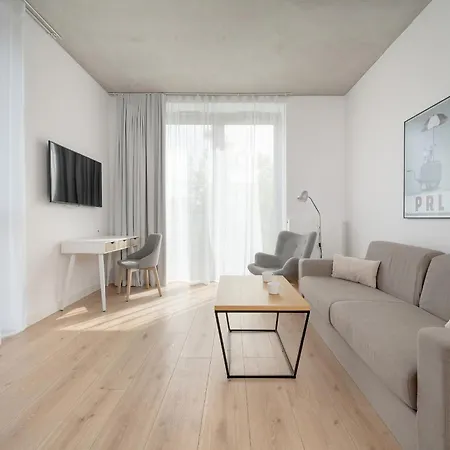 Beautiful White - Beige With Balcony In By Renters Wroclaw