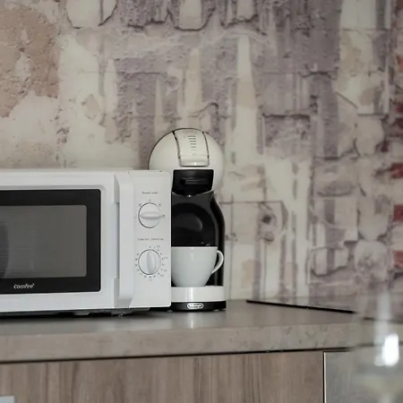 Beautiful White - Beige In By Renters * 弗罗茨瓦夫