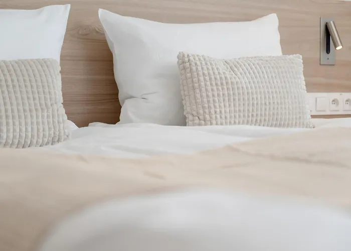 Beautiful White - Beige In By Renters דירה ורוצלב