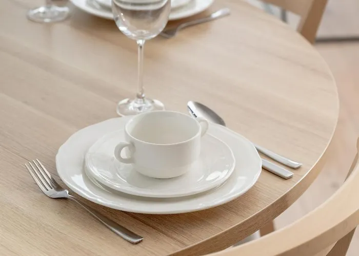 דירה Beautiful White - Beige In By Renters ורוצלב