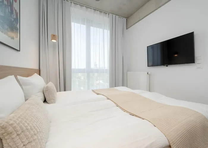 Beautiful White - Beige In By Renters דירה ורוצלב