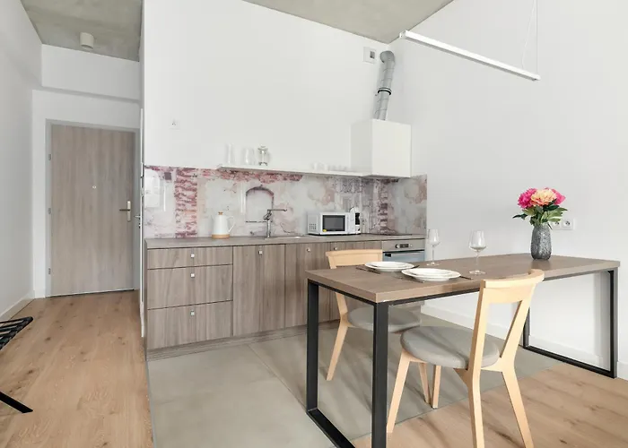 Beautiful White - Beige In By Renters דירה ורוצלב