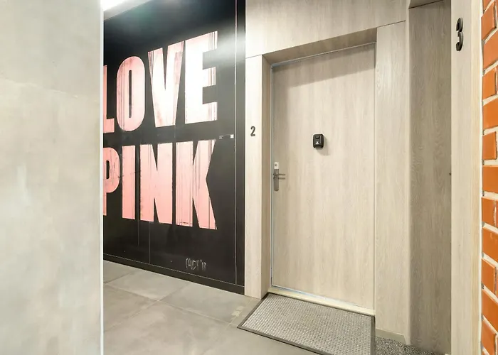 Beautiful White - Beige In By Renters דירה ורוצלב